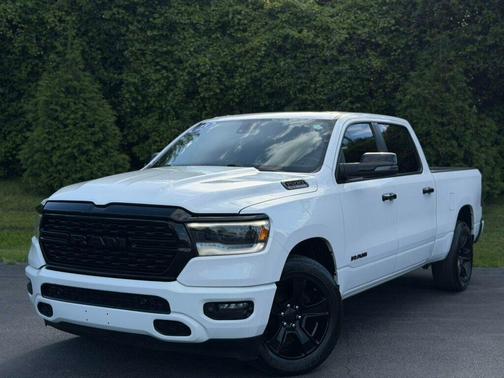 Bright White Clearcoat 2023 RAM 1500 Big Horn/Lone Star