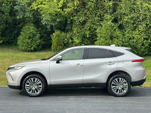 2021 Toyota Venza Limited