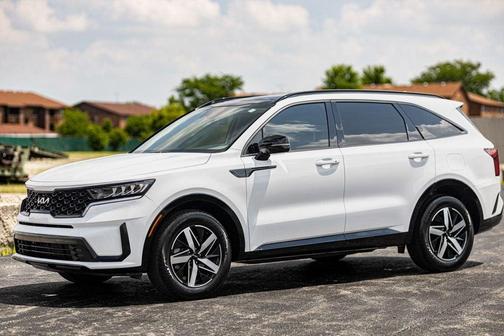 2023 Kia Sorento S
