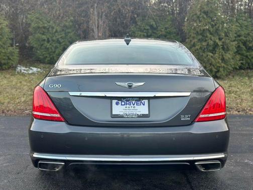 2018 Genesis G90 Premium