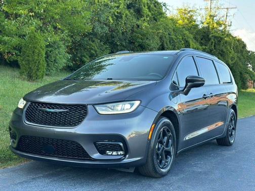 2021 Chrysler Pacifica Hybrid Limited