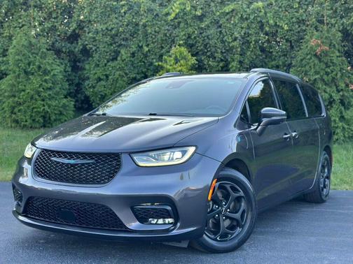2021 Chrysler Pacifica Hybrid Limited