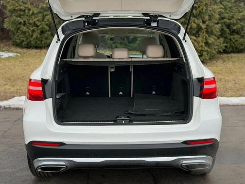 2018 Mercedes-Benz GLC 300 4MATIC