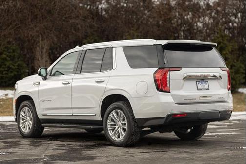 2021 GMC Yukon SLT