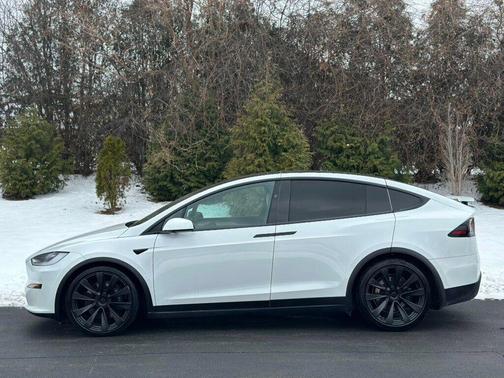 2023 Tesla Model X AWD