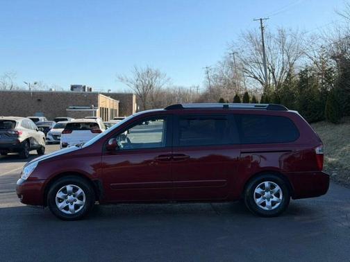2008 Kia Sedona LX