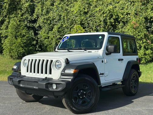2022 Jeep Wrangler Sport