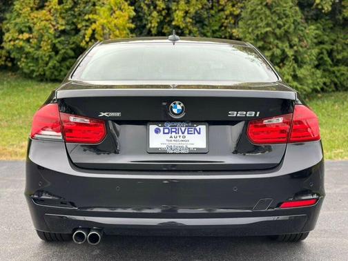2015 BMW 328 i xDrive