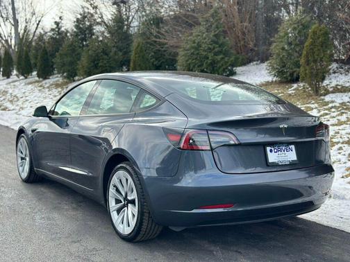 2023 Tesla Model 3 Standard Range