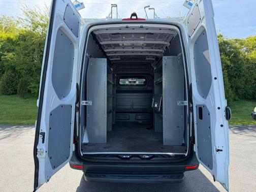 Arctic White 2023 Mercedes-Benz Sprinter 2500 Standard Roof