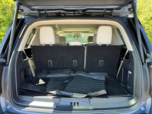 Infinite Blue Metallic Tinted Clearcoat 2022 Ford Expedition Platinum 4x4