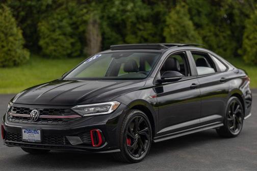 2024 Volkswagen Jetta GLI 2.0T Autobahn