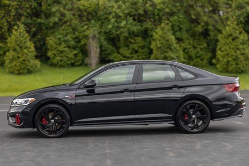 2024 Volkswagen Jetta GLI 2.0T Autobahn