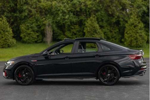 2024 Volkswagen Jetta GLI 2.0T Autobahn