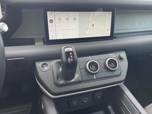 Tasman Blue 2020 Land Rover Defender 110 SE