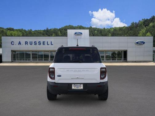 Oxford White 2025 Ford Bronco Sport Outer Banks