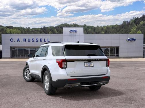 White Metallic 2027 Ford Explorer ACTIVE