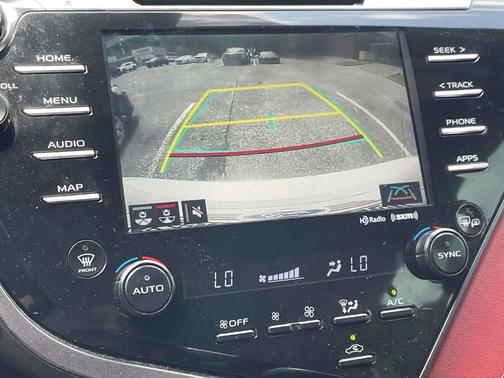 Wind Chill Pearl 2019 Toyota Camry XSE