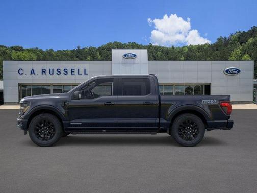 Black Metallic 2026 Ford F-150 XLT