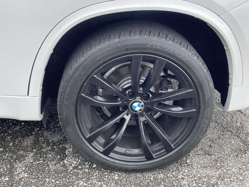 Alpine White 2018 BMW X5 sDrive35i