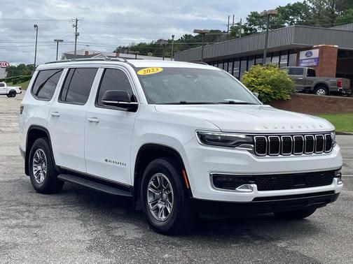 Bright White Clearcoat 2023 Jeep Wagoneer Base