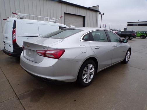 2020 Chevrolet Malibu FWD LT