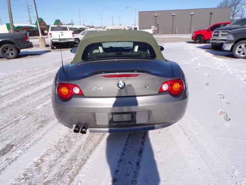 2004 BMW Z4 2.5i Roadster