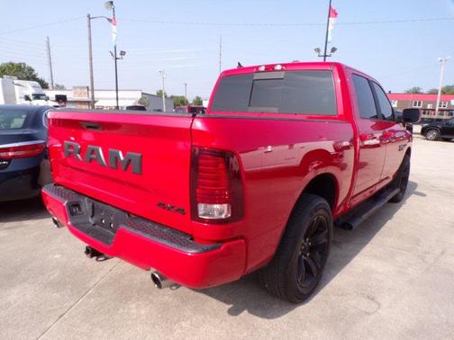 2018 RAM 1500 Night Crew Cab 4x4 5'7' Box
