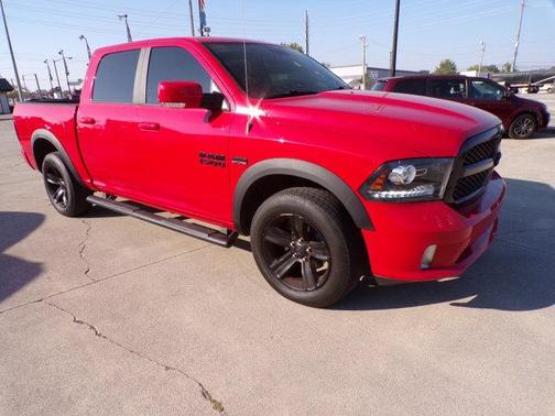 2018 RAM 1500 Night Crew Cab 4x4 5'7' Box