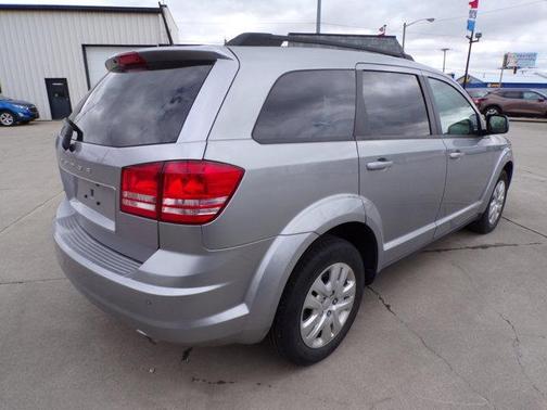 2020 Dodge Journey SE Value