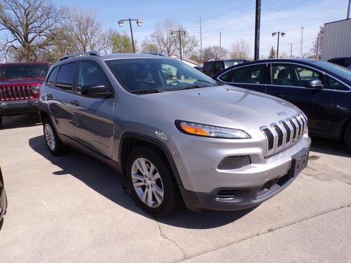 2015 Jeep Cherokee Sport
