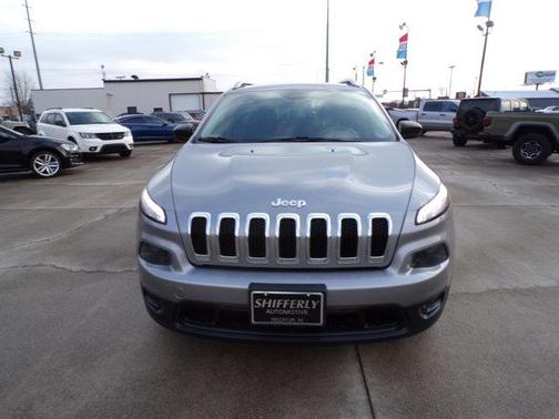 2015 Jeep Cherokee Sport