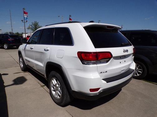 2020 Jeep Grand Cherokee Laredo
