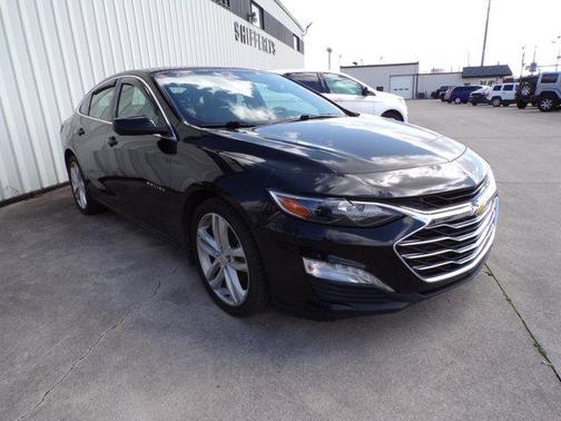 2021 Chevrolet Malibu FWD LT