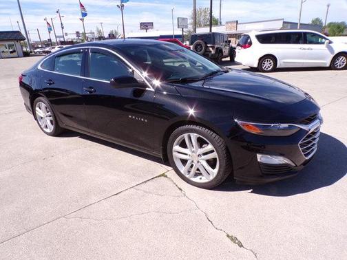 2021 Chevrolet Malibu FWD LT