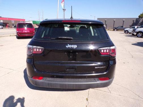 2018 Jeep Compass Sport