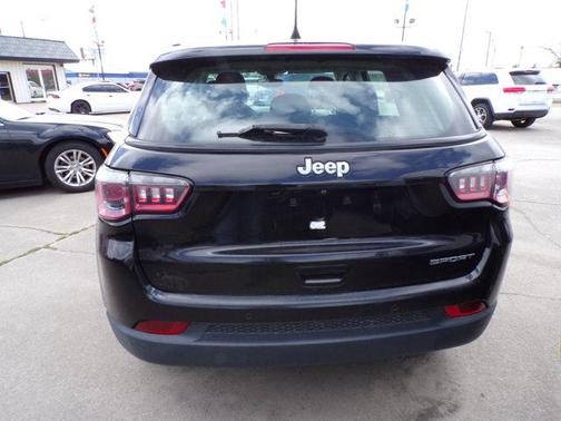 2018 Jeep Compass Sport