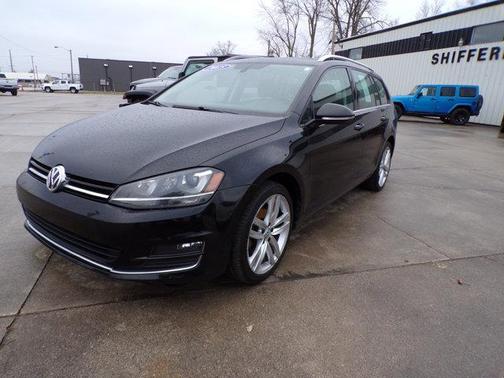 2015 Volkswagen Golf SportWagen TDI SEL 4-Door