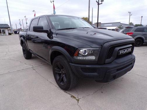 2021 RAM 1500 Classic Warlock Crew Cab 4x4 5'7' Box