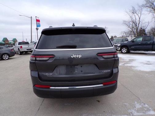 2023 Jeep Grand Cherokee L Laredo