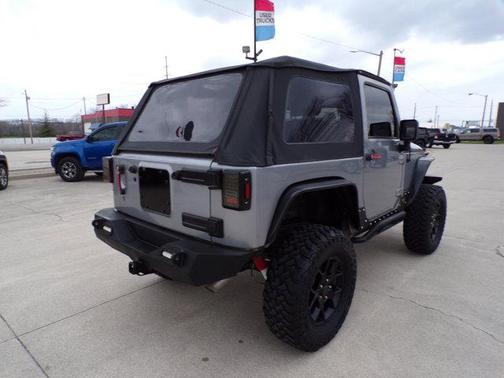 Billet Silver Metallic Clearcoat 2015 Jeep Wrangler Rubicon