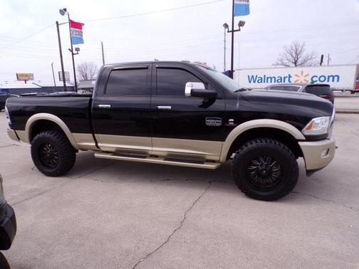 Black Clearcoat 2013 RAM 2500 Laramie Longhorn