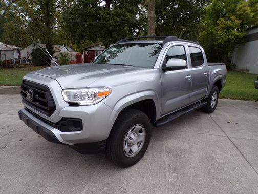 2022 Toyota Tacoma SR