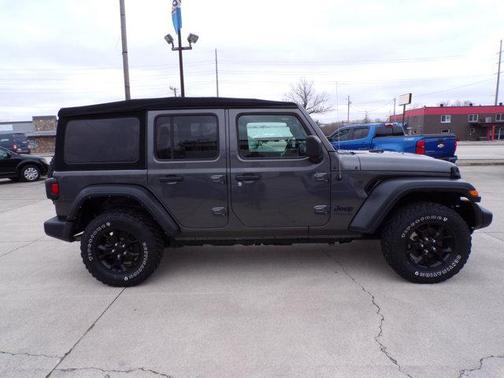 2022 Jeep Wrangler Unlimited Sport