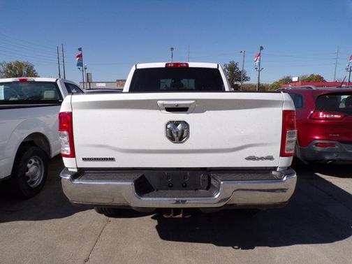 2019 RAM 2500 Big Horn Crew Cab 4x4 6'4' Box