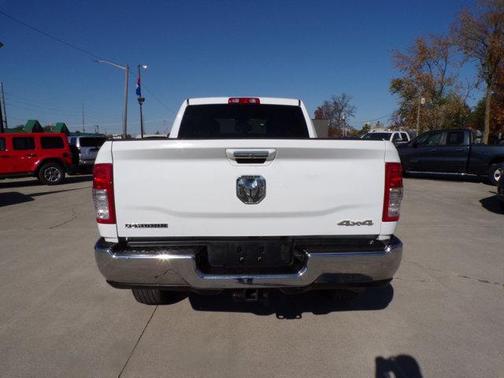 2019 RAM 2500 Big Horn Crew Cab 4x4 6'4' Box