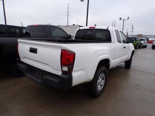 2019 Toyota Tacoma SR