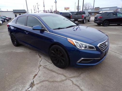 2016 Hyundai SONATA SE