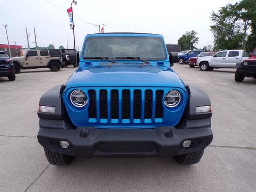 2022 Jeep Wrangler Unlimited Sport