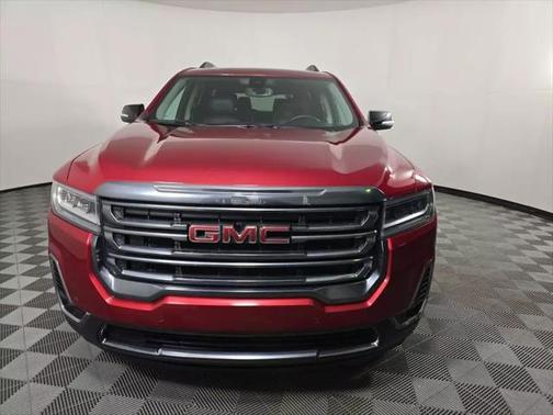 2023 GMC Acadia AWD AT4